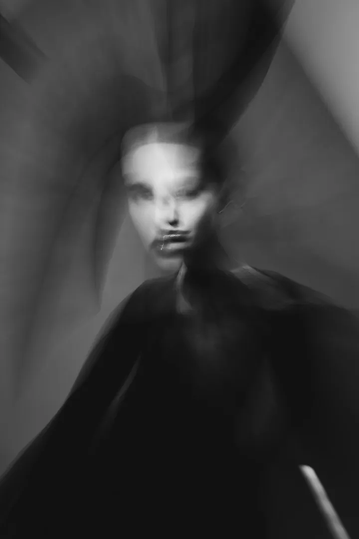 Anna - image 13