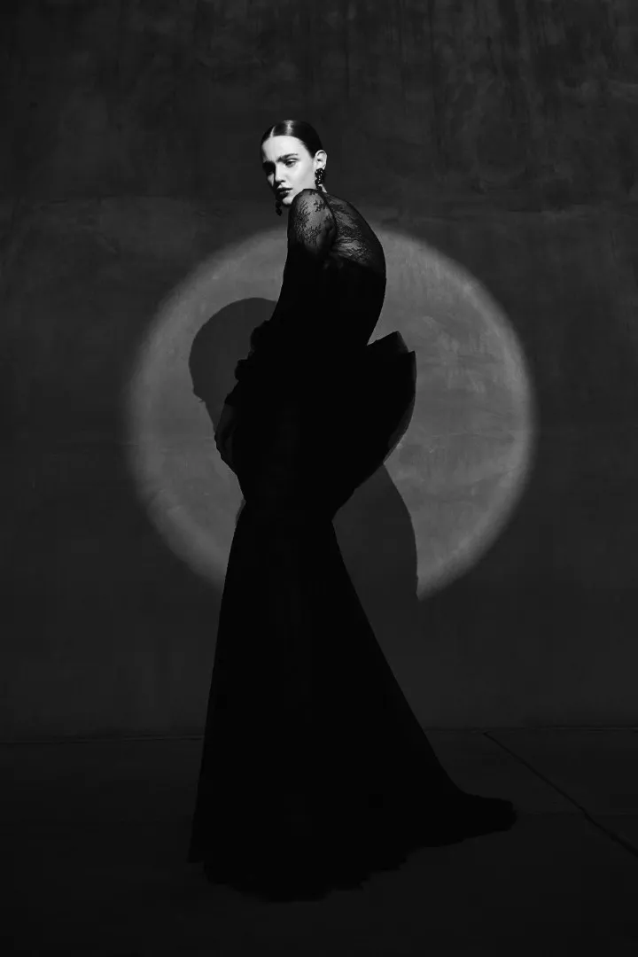 Anna - image 18
