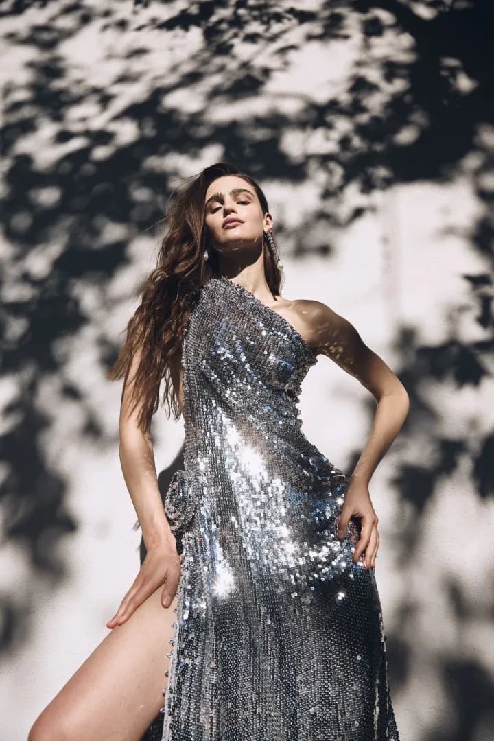 Anna - image 5