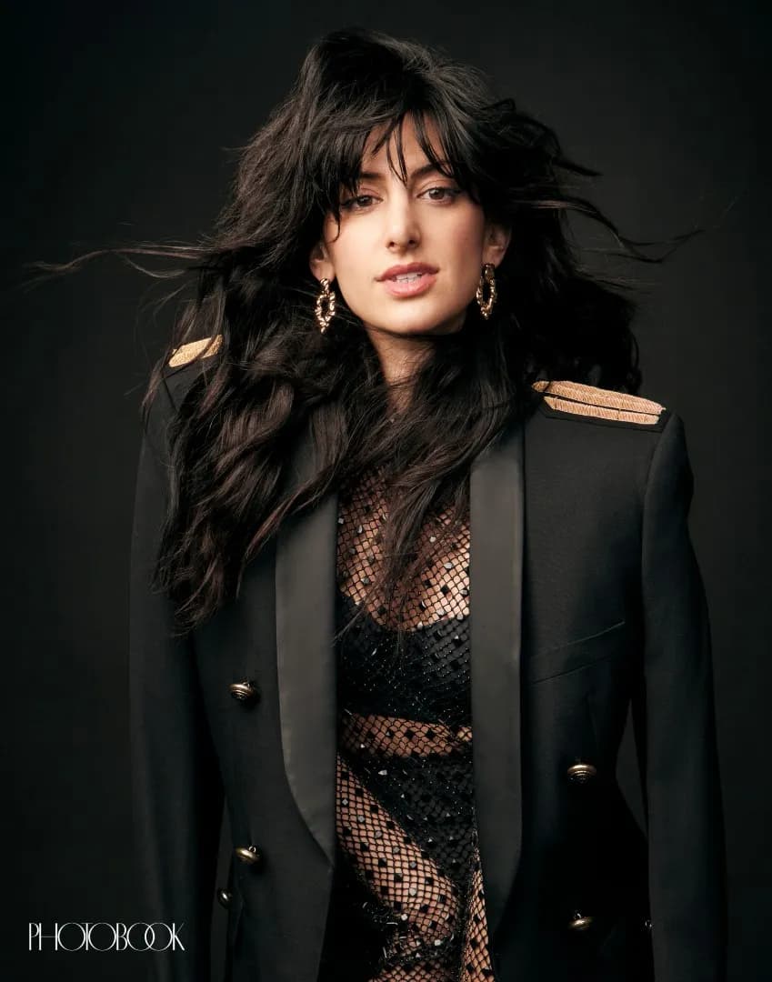 Ayden Mayeri - image 4