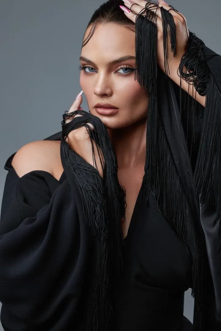 Caitlin - image 10